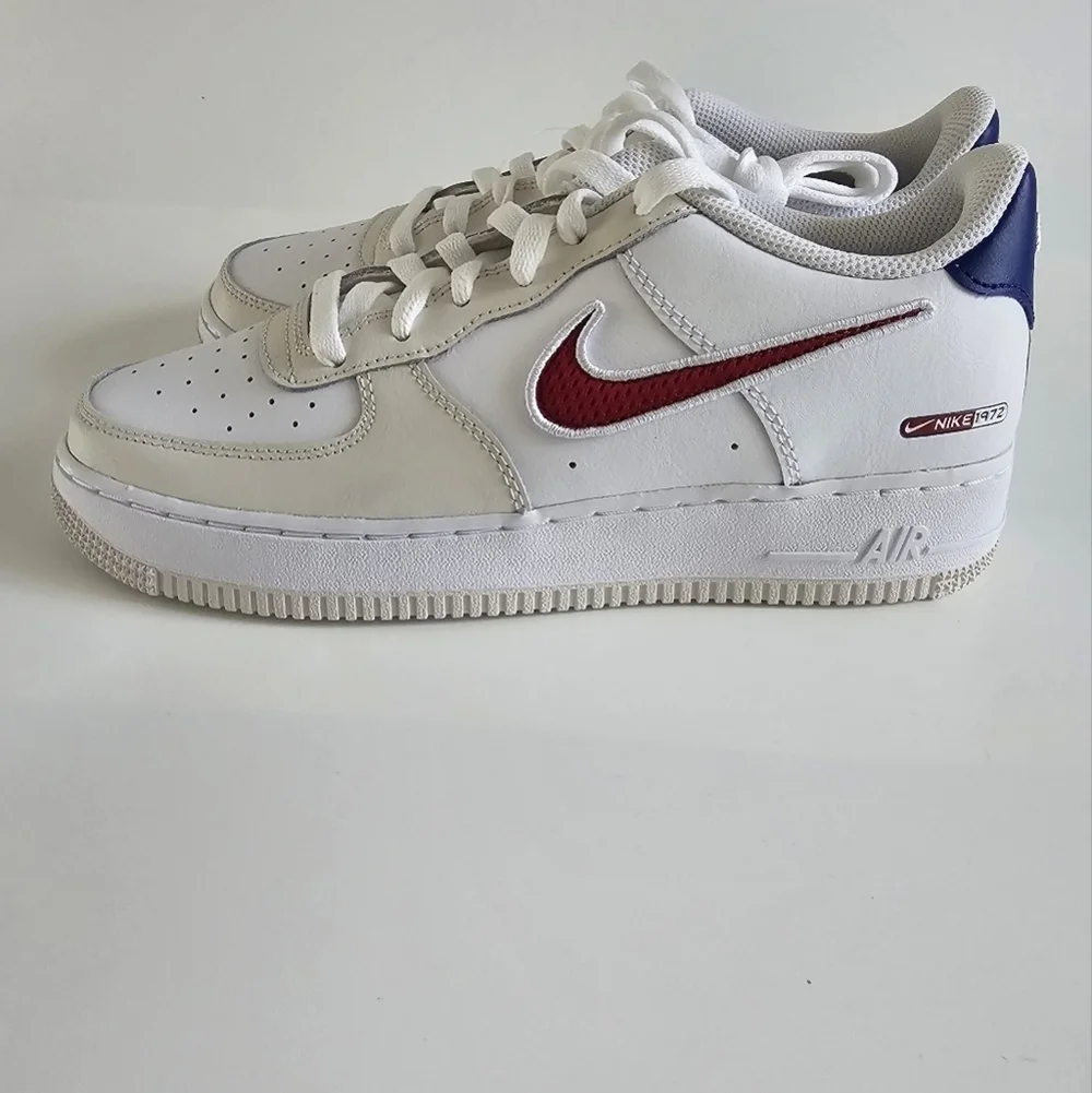 Nike Air Force 1 LV8